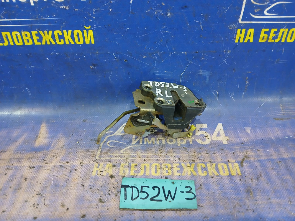 Замок двери задней левой SUZUKI ESCUDO 2000