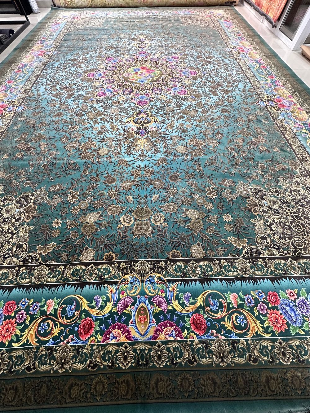 Новая эксклюзивная коллекция от бренда Diba