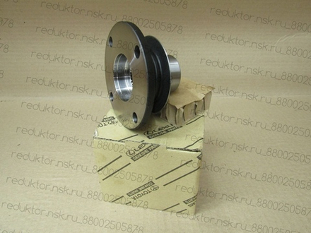 Фланец переднего редуктора ТЛК-100 (27 шлицов)