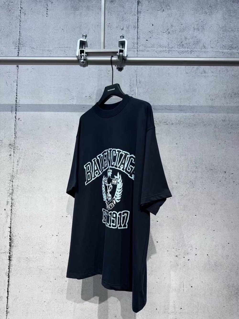 Футболка Balenciaga