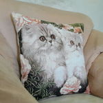 Декоративный гобеленовый чехол для интерьерной подушки Персидские котята ЮП 47х47