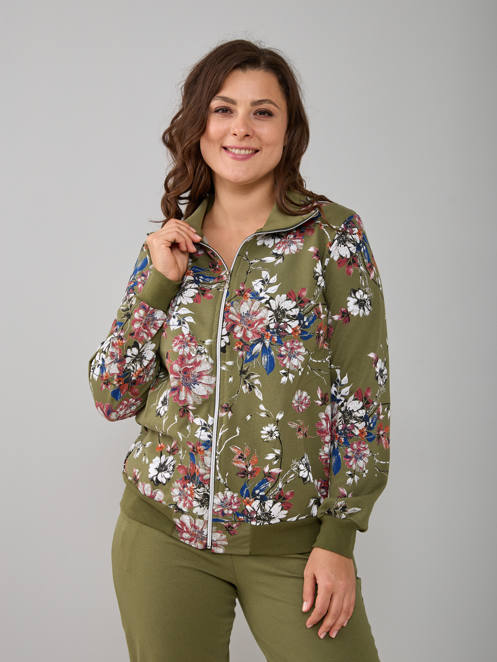 Костюм с брюками КБ-184/цветы-фисташка