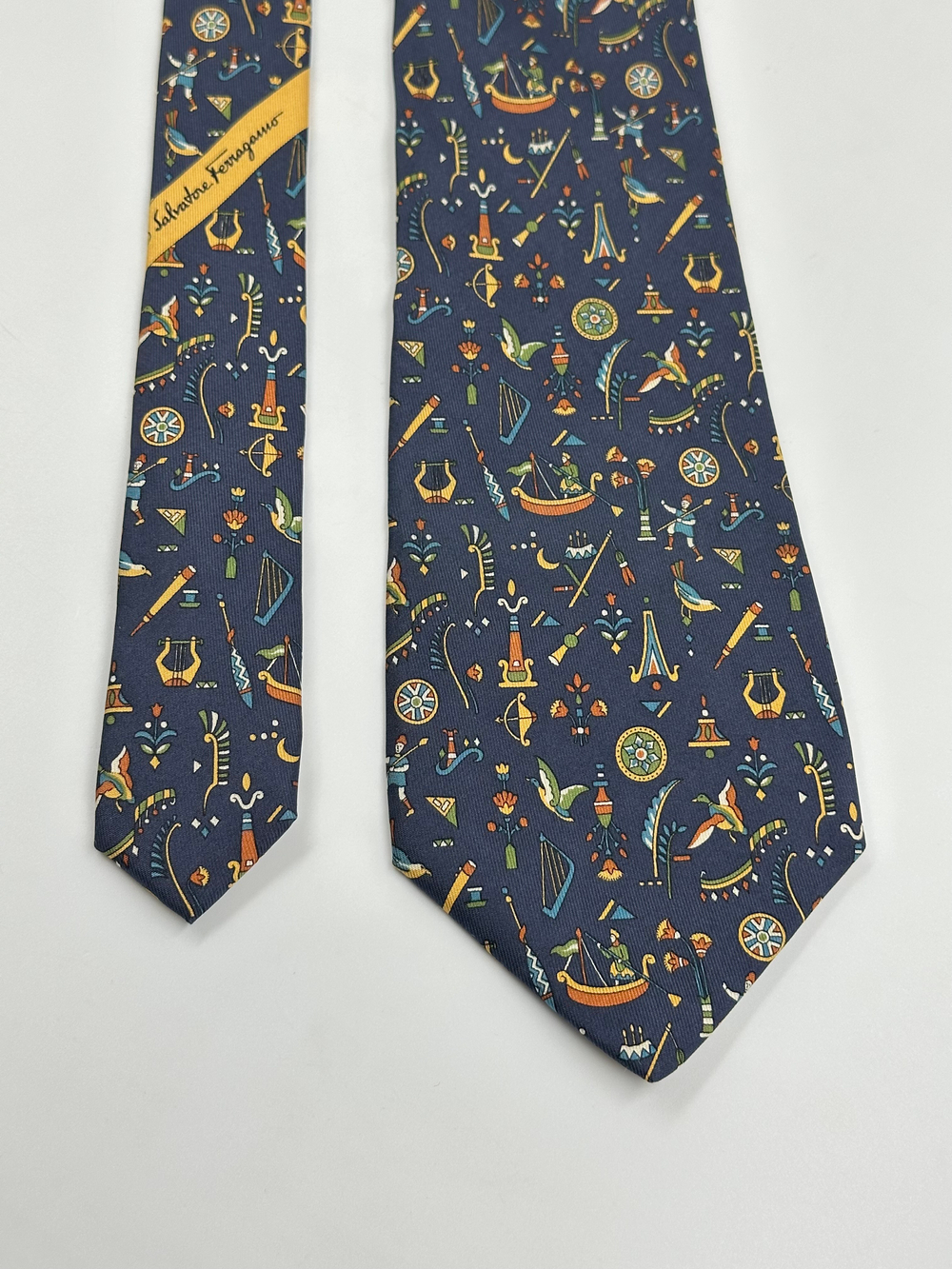 Галстук синий Salvatore Ferragamo