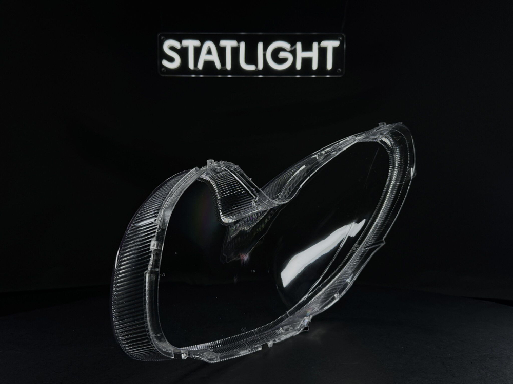 Правое стекло фары Hyundai Sonata 4 EF 2001-2012 рест