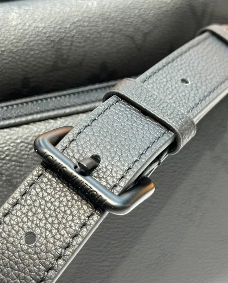 Сумка Louis Vuitton Nil Messenger
