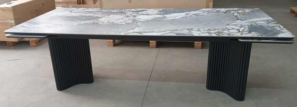 Стол АДАЖИО 240 (320) см MINERAL STONE NATURAL, керамика / Черный каркас М-City