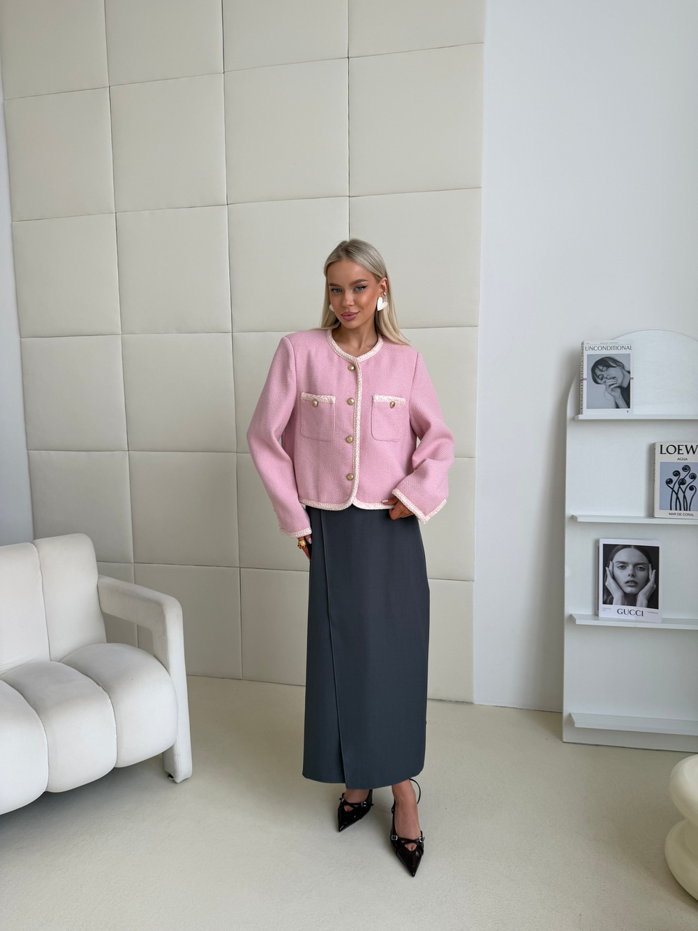 Жакет твидовый розовый