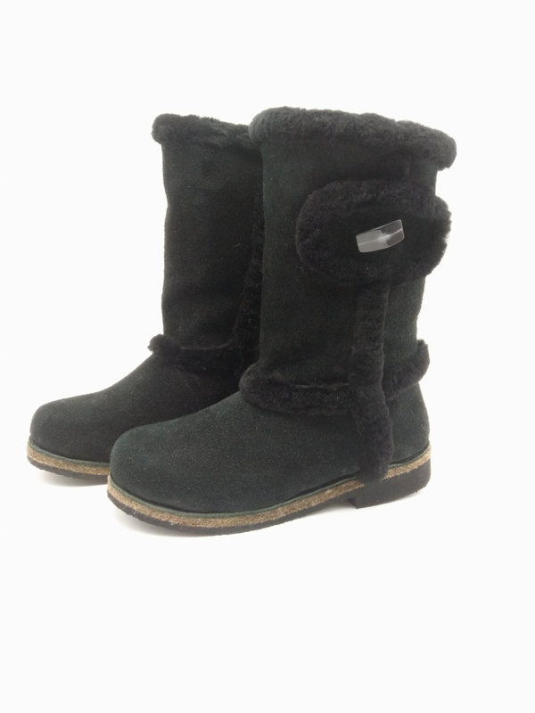 41 Унты женские укороченные из замши