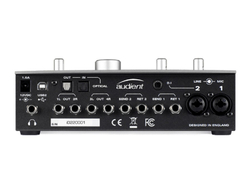 Аудиоинтерфейс AUDIENT iD22