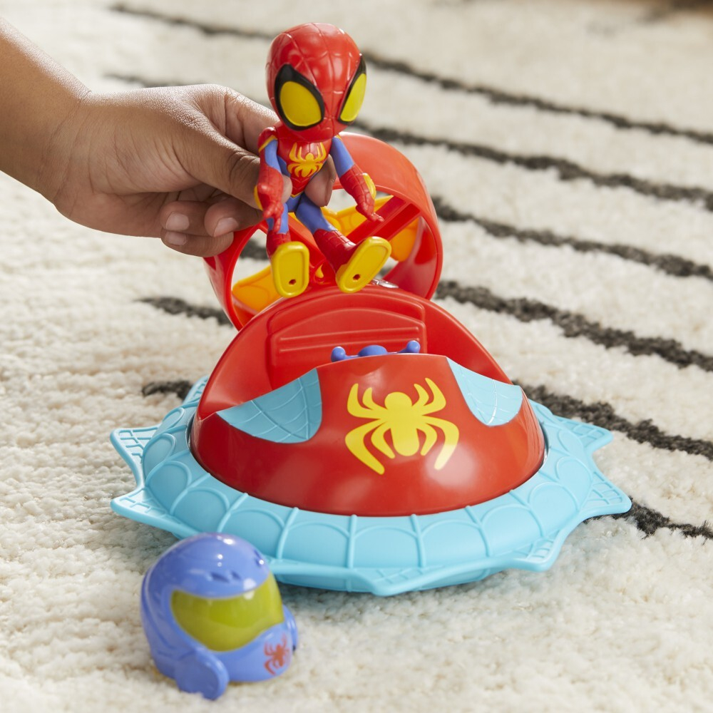 Hasbro Spidey Amazing Friends - фигурка супергероя Спайди + транспортное средство Hover Spinner F7252 / артикул   F6775 F7252  / GTIN 5010996139207