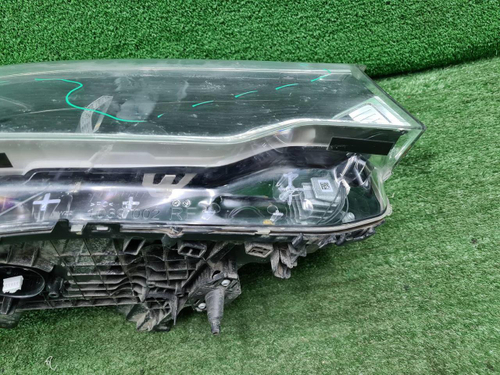 Фара правая BMW 5er G30 (17-20) Adaptive LED