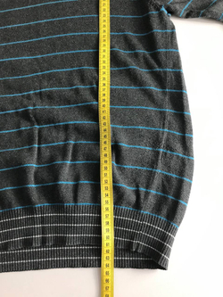 Джемпер Ostin практичный, маркировка S, визуально на 44/46 размер