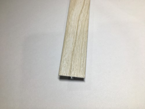 АТ 18мм "DO-1" 2,7м Ясень светлый Т-обр. ламинир. алюм.