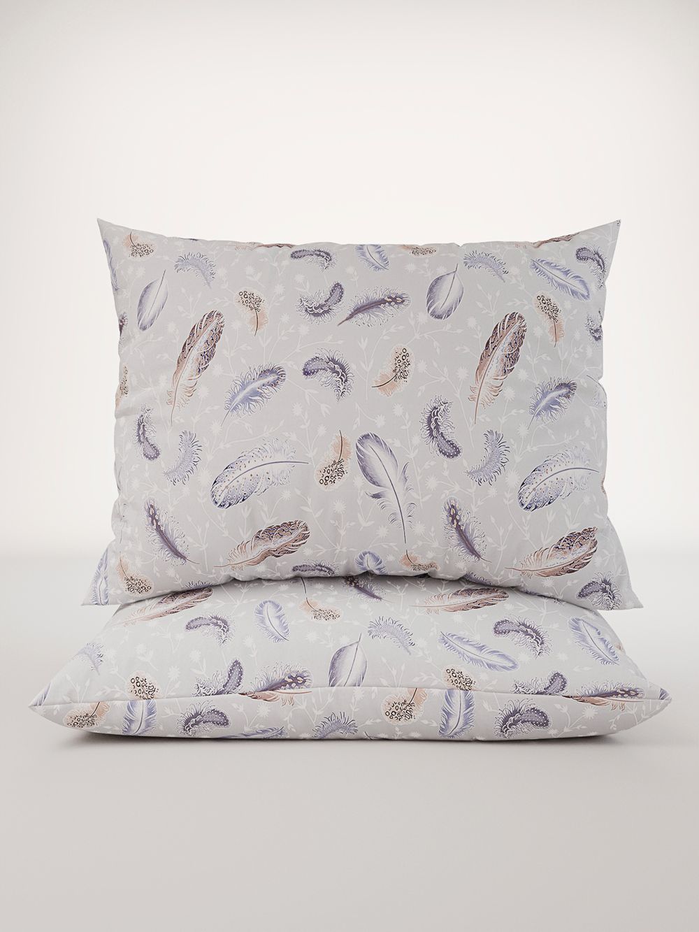 Постельное белье "Перья" евро  наволочки 50х70 2шт Простынь на резинке 180х200 см Пододеяльник 200х215 см Сказка сатин