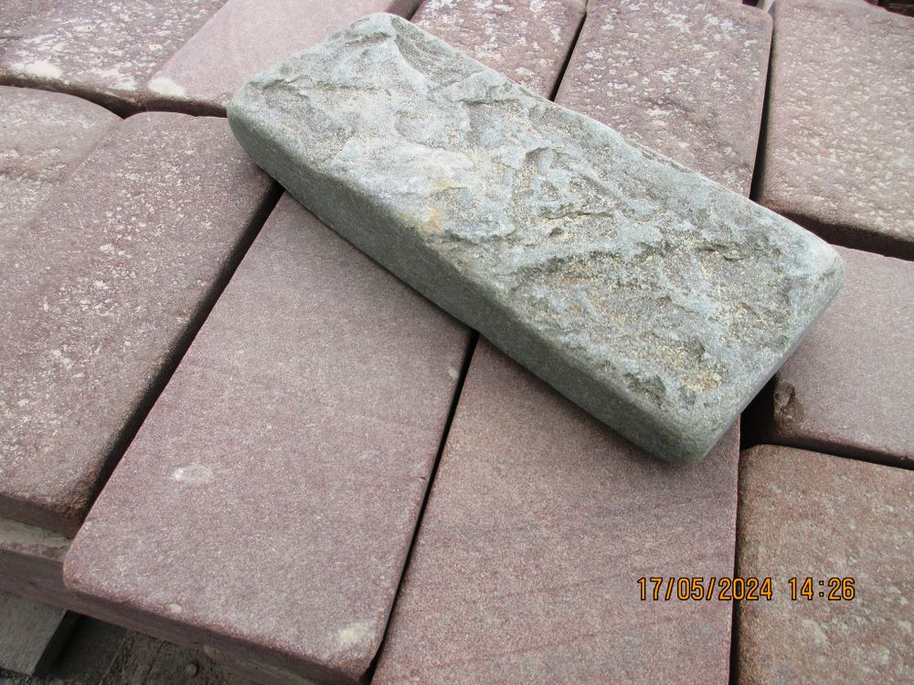 Paving stone sandstone sawn-rounded Pine /m2