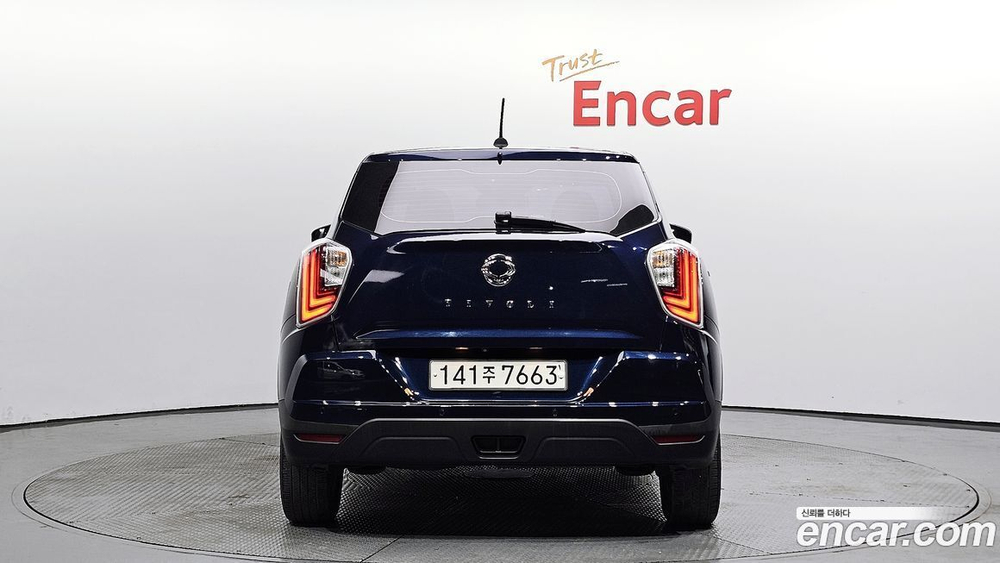 KG Mobility (Ssangyong) Very New Tivoli Дизель 1.6 2WD (11.2019)