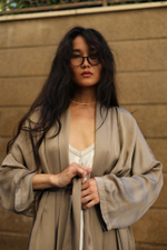 кимоно из мягкой ткани с шелковистым отливом