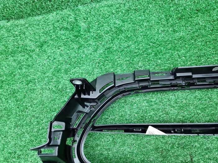 Решетка радиатора Mercedes E C238 (2020-2023)