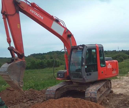 HITACHI ZX120