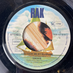 Винтажная виниловая пластинка 7 дюймов (маленькая пластинка) Смоуки Smokie Mexican Girl (Германия 1978)