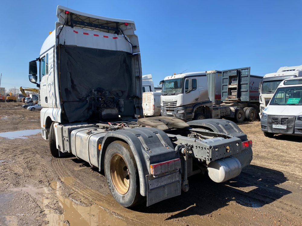 SITRAK C7H 4x2 Седельный тягач ZZ4186V361HE (Дизельный, 12,4 л, 480 л.с., АТ)