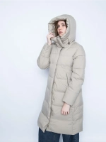 Куртка зимняя удлиненная с капюшоном