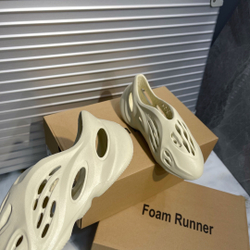 Adidas Yeezy Foam Runner