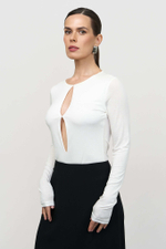 Боди с глубоким вырезом