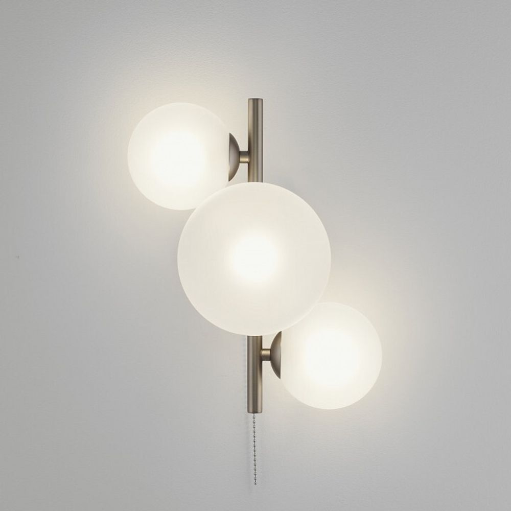 Бра Moderli Renny V11464-3W