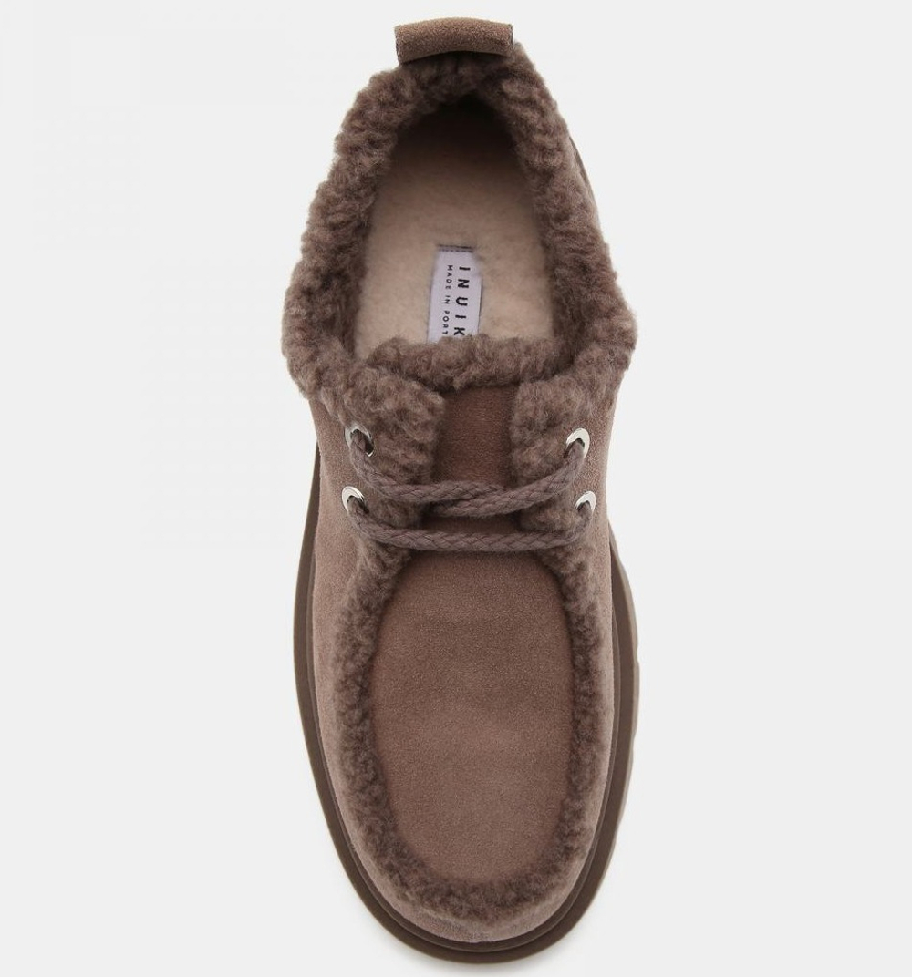 Замшевые полуботинки INUIKII Mocabee curly taupe на меху