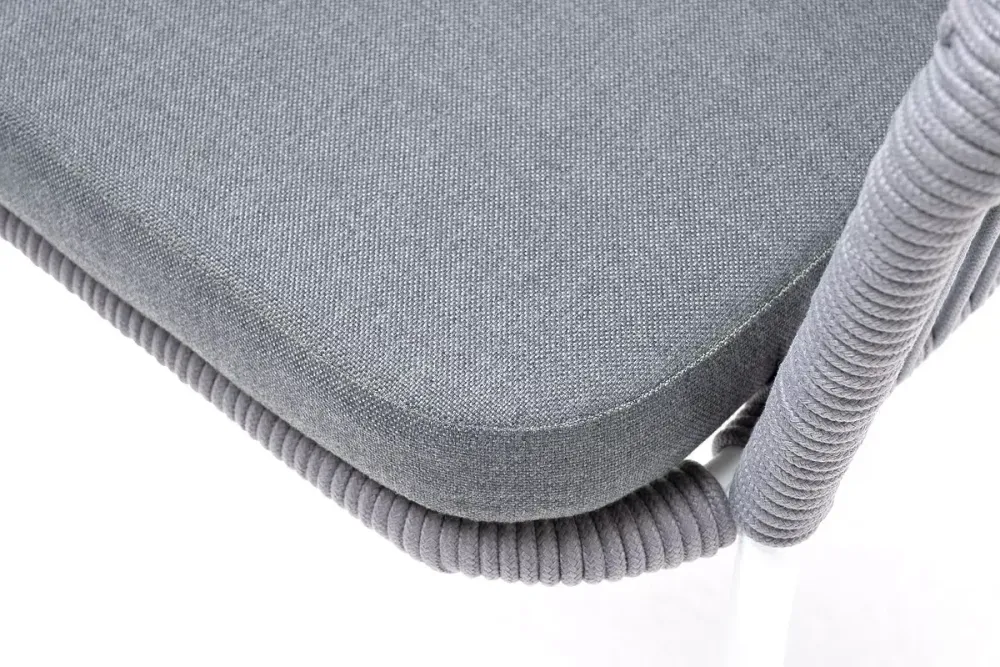 "Лион" стул плетеный из роупа, каркас из стали белый муар, роуп светло-серый круглый, ткань светло-серая