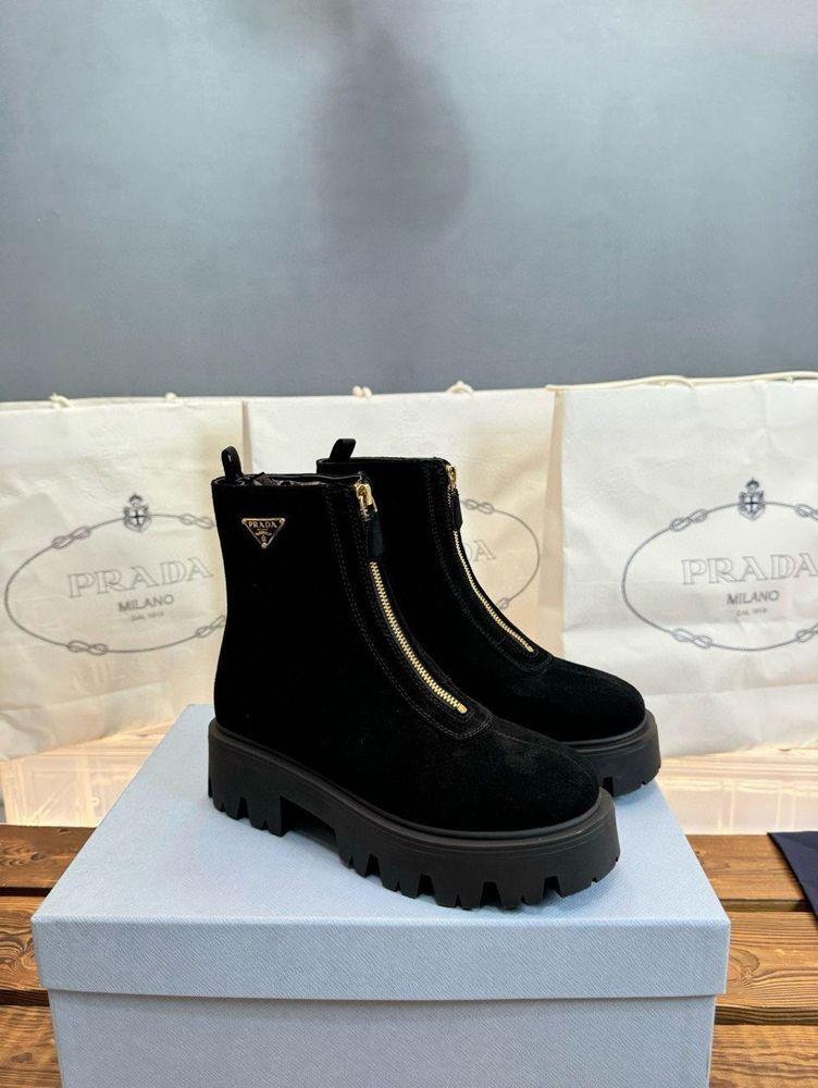 Ботинки Prada