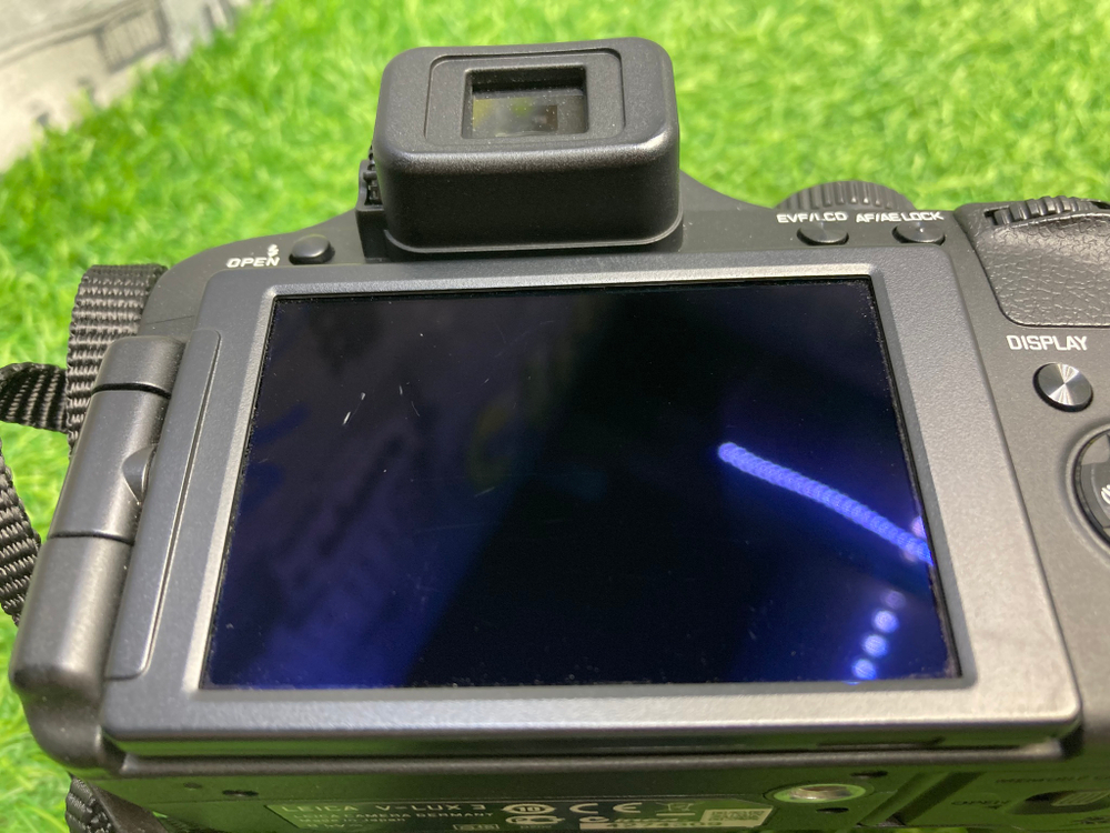 Leica V-LUX 3