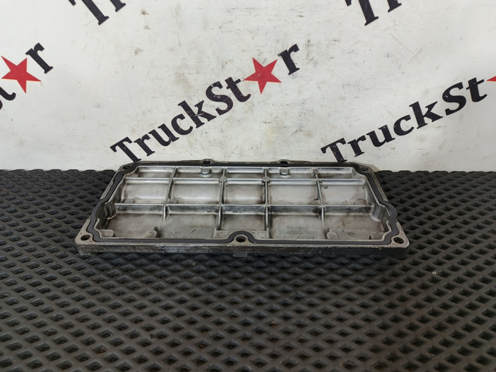 Крышка блока цилиндров