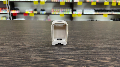 Monarchy King Bo, peek & pei (YFTK clone)