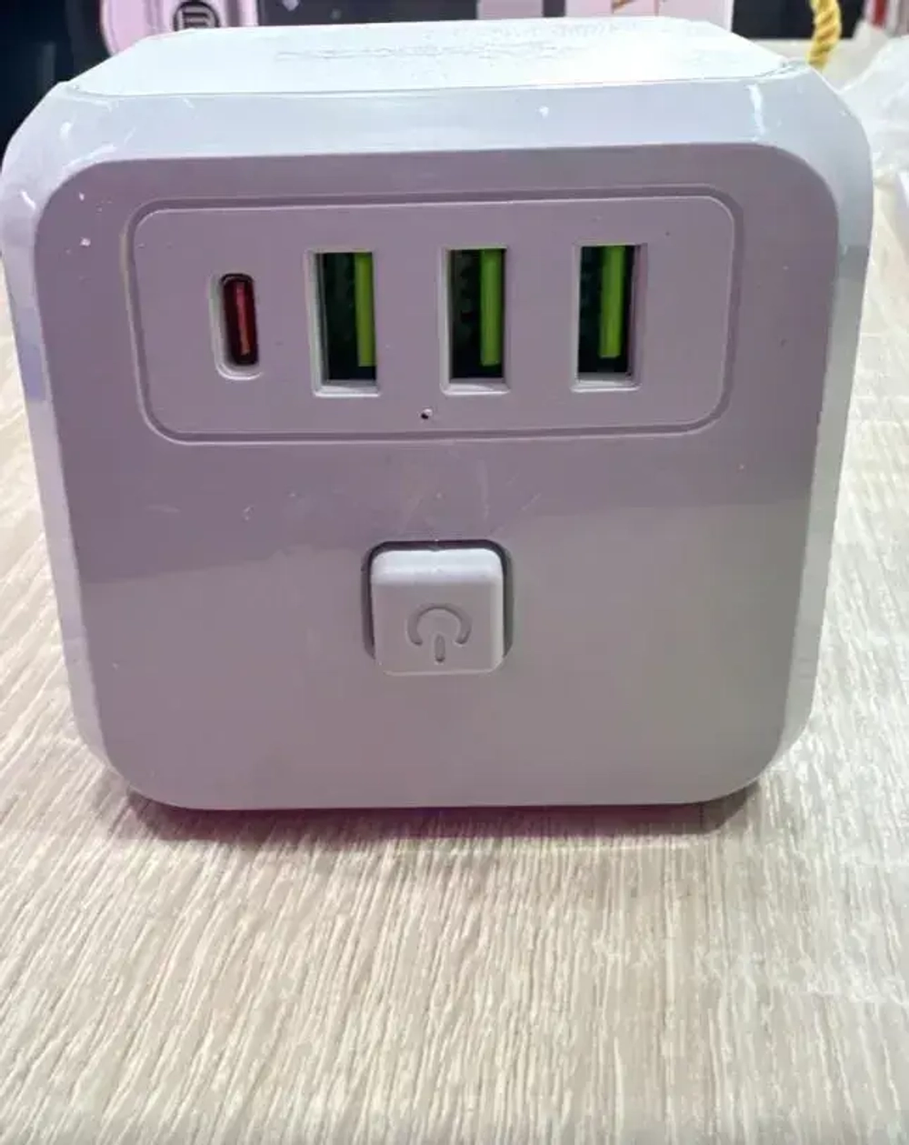 Куб 3 розетки 3 usb 1 Type-c