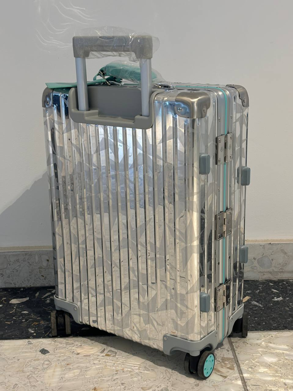 Чемодан Rimowa