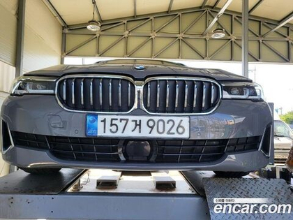 BMW 5 Series (G30) 520i Luxury (03.2021)