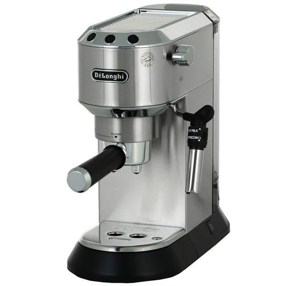 Кофеварка DeLonghi EC685.M