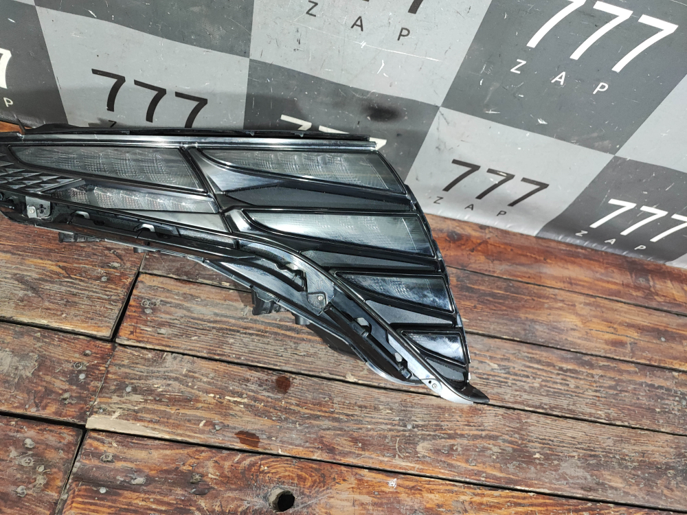 Фара ДХО правая Hyundai Tucson 4 (NX4) 20-нв Б/У Оригинал 92208N9300