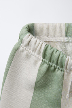 ZARA ШОРТЫ-БЕРМУДЫ В ПОЛОСКУ С ВЫШИТОЙ НАДПИСЬЮ, ЗЕЛЕНЫЙ