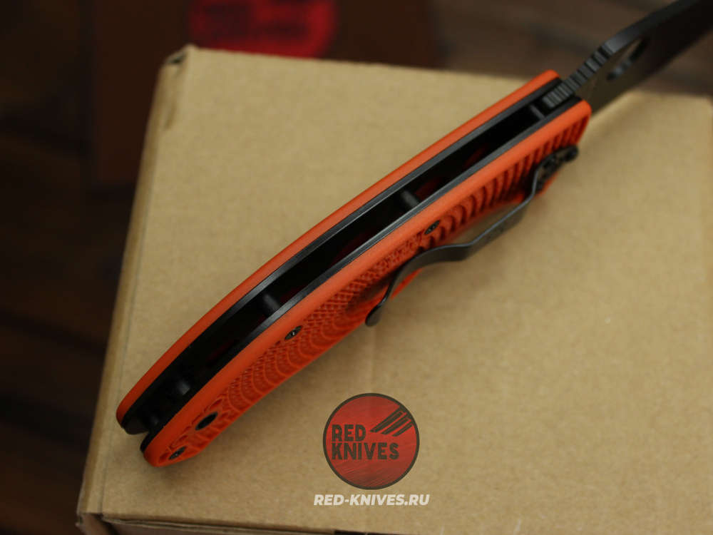 Нож Spyderco Tenacious LTW - оранж. рук., черный клинок RK-497