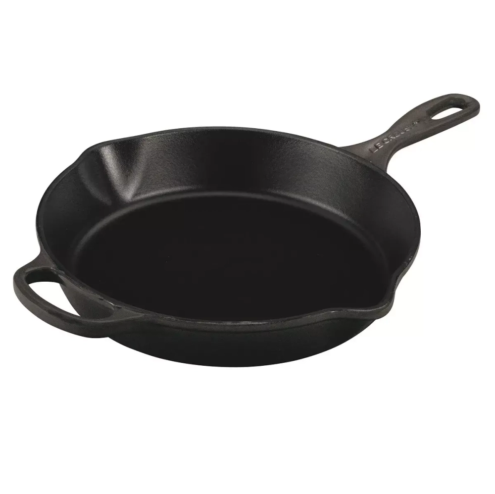 Le Creuset - Сковорода чугунная 26см черная. / артикул   20187260000422  / GTIN 024147274506