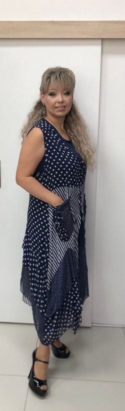 Летнее комбинированное платье-двойка в синем и белом цветах