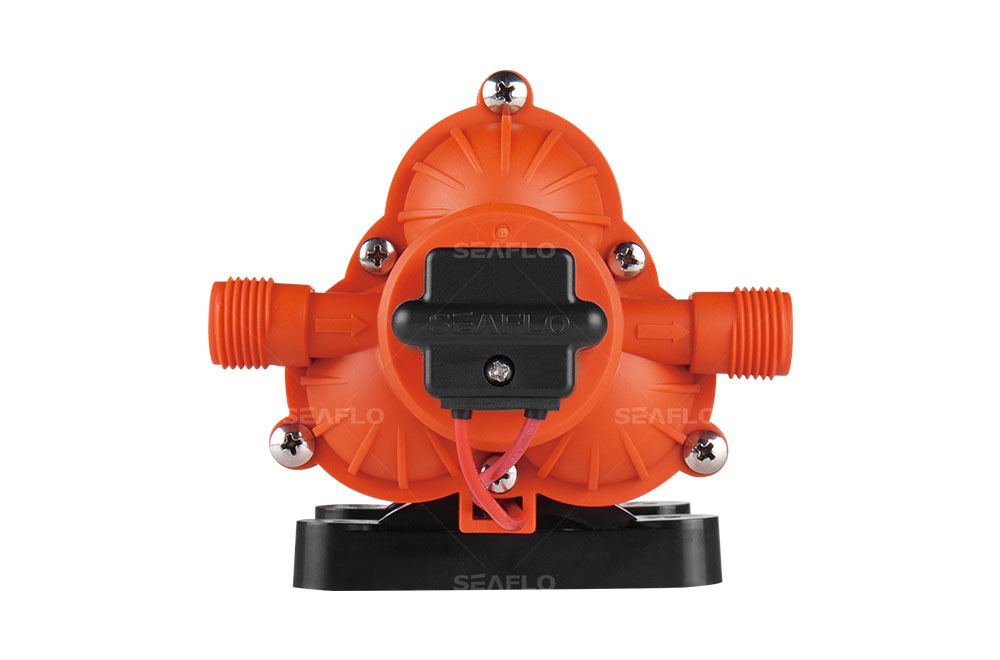 Насос мембранный SeaFlo 12B, 11.6 л/мин, 45 PSI (SFDP1-030-045-33)