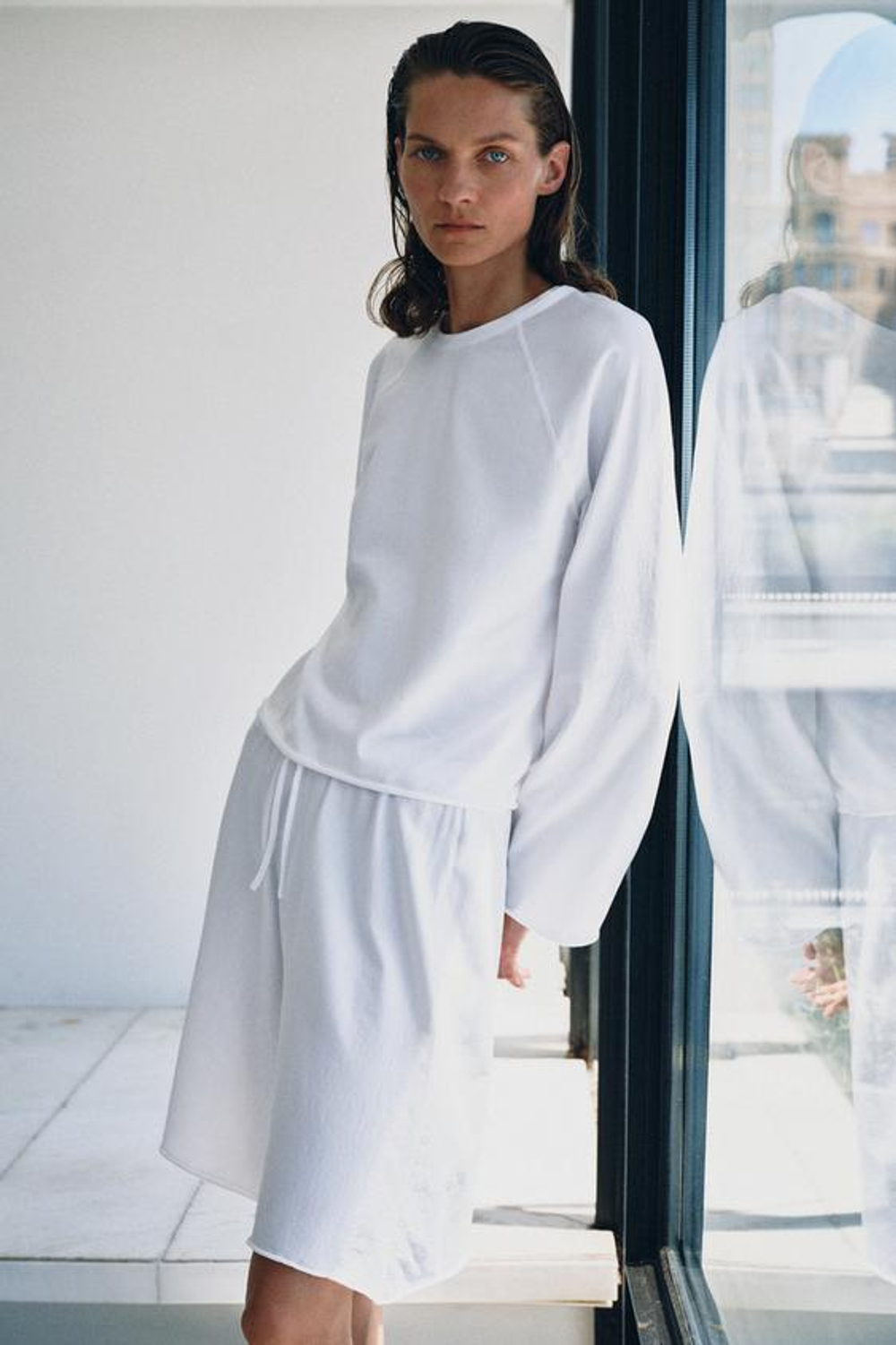 ZARA ФУТБОЛКА С РУКАВАМИ РЕГЛАН, БЕЛЫЙ