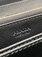 Кошелёк Prada