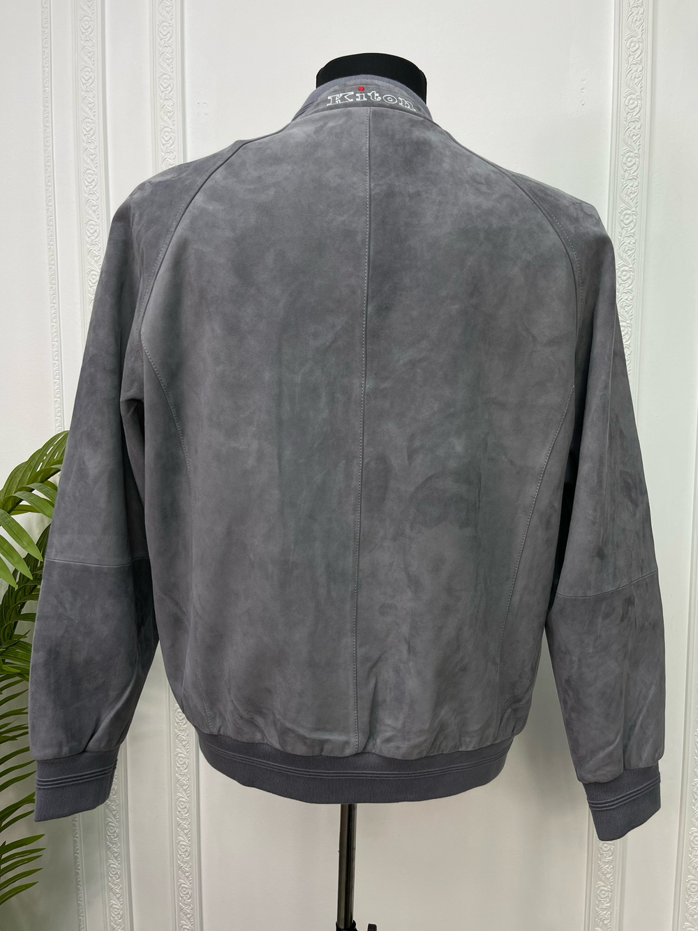 Замшевая куртка Kiton