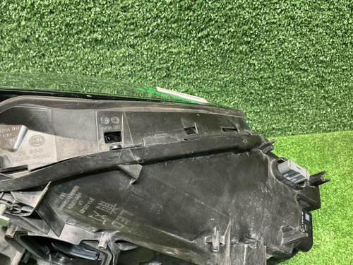 Фара левая Porsche Cayenne 3 (2017-2023) LED