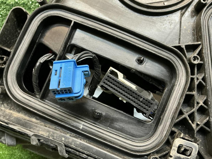 Фара правая Mercedes S W223 (20-нв) Digital Light